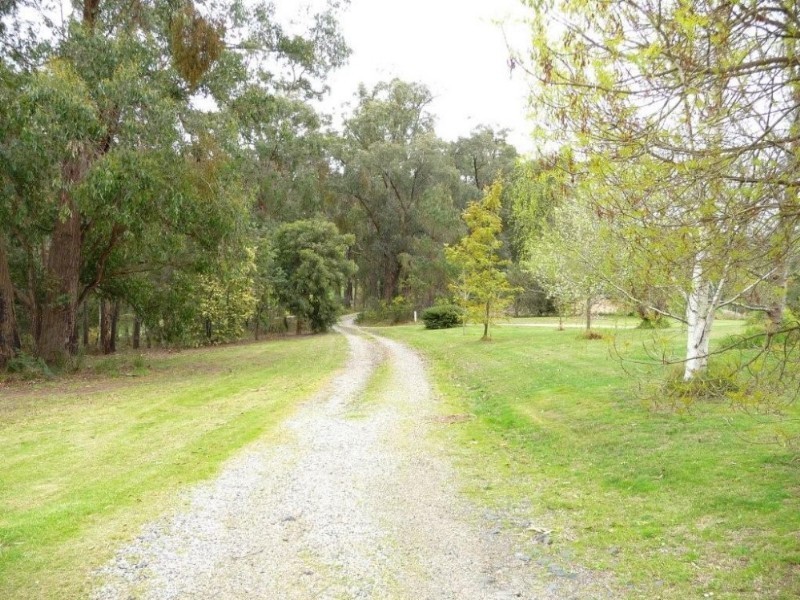 295 Mann Road, Pakenham Upper VIC 3810