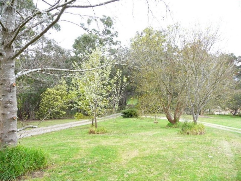 295 Mann Road, Pakenham Upper VIC 3810