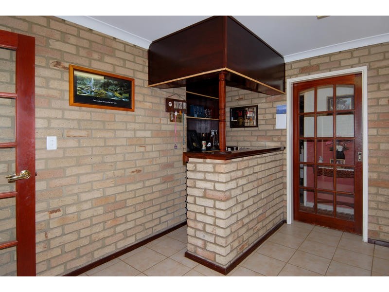 42 Bondi Crescent, Warnbro WA 6169