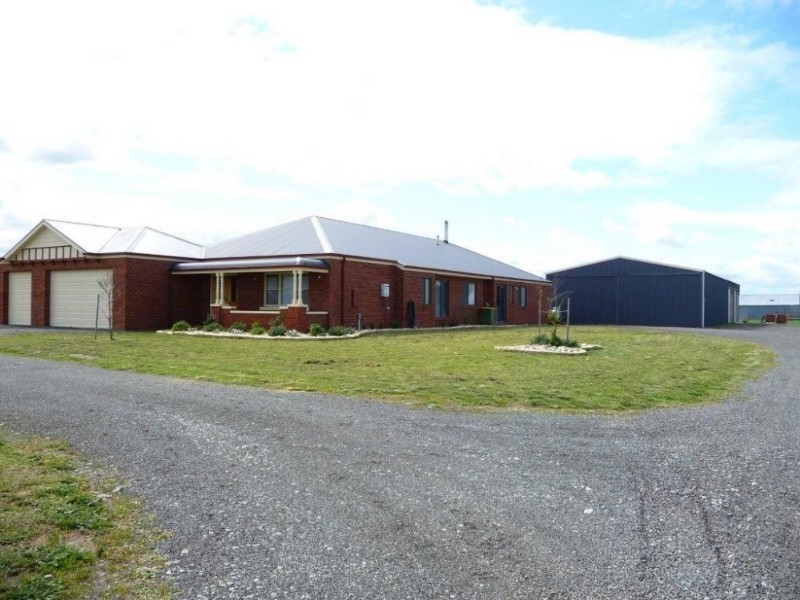 180 Five Mile Road, Koo Wee Rup VIC 3981