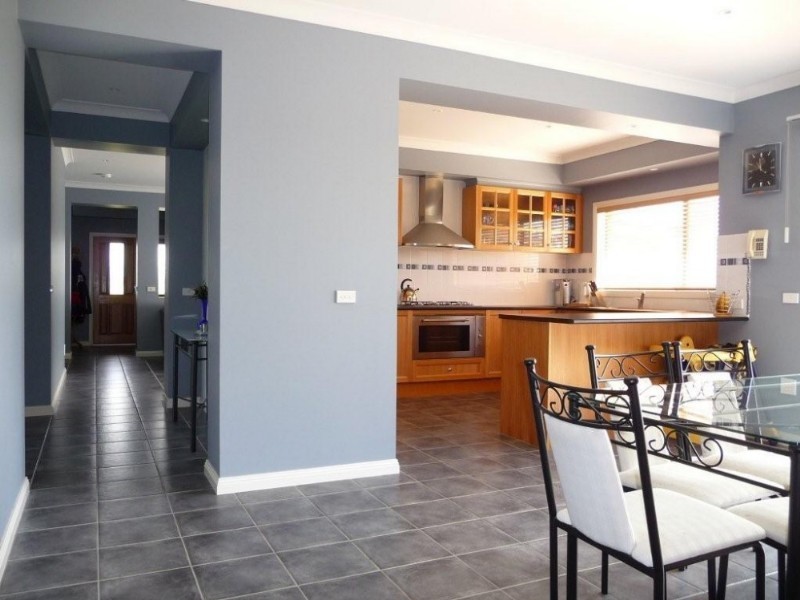 180 Five Mile Road, Koo Wee Rup VIC 3981