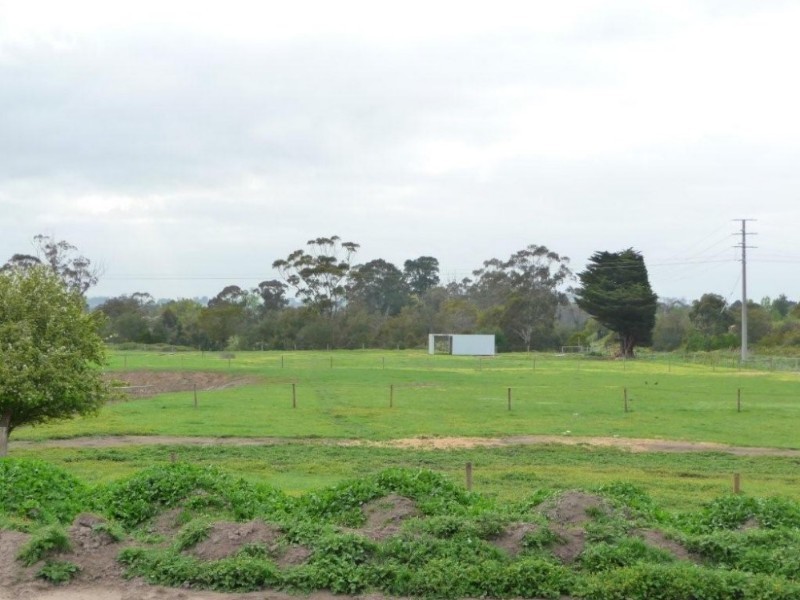 32A Henry Road, Bunyip VIC 3815