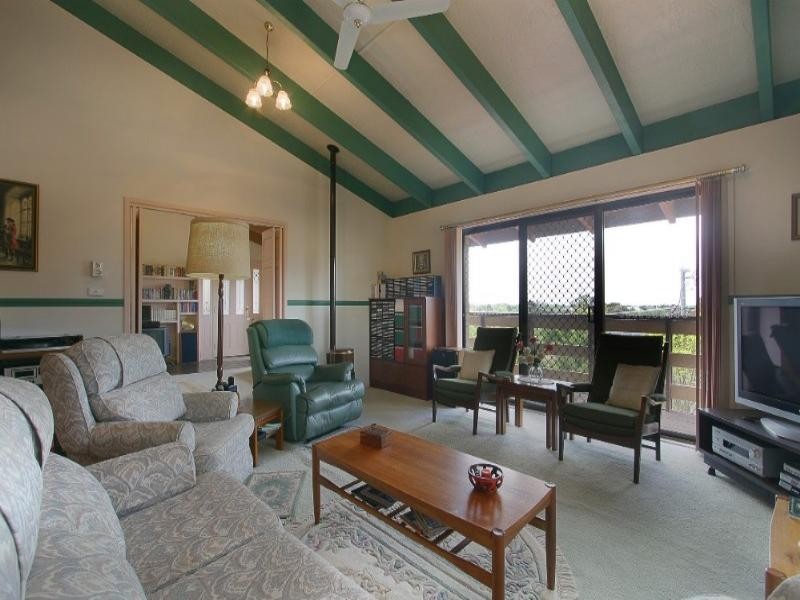 127 Duncan Drive, Pakenham VIC 3810