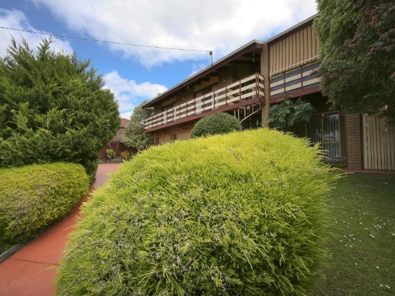 127 Duncan Drive, Pakenham VIC 3810