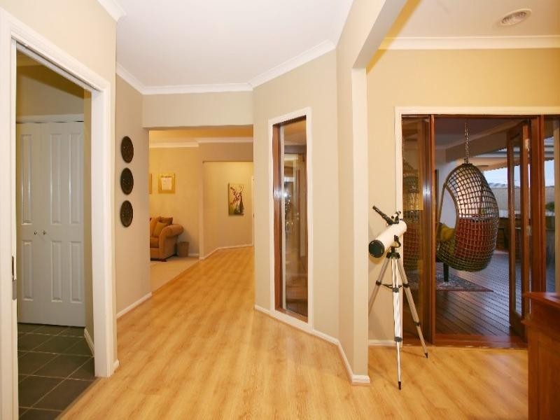 14 Mackellar Street, Pakenham VIC 3810