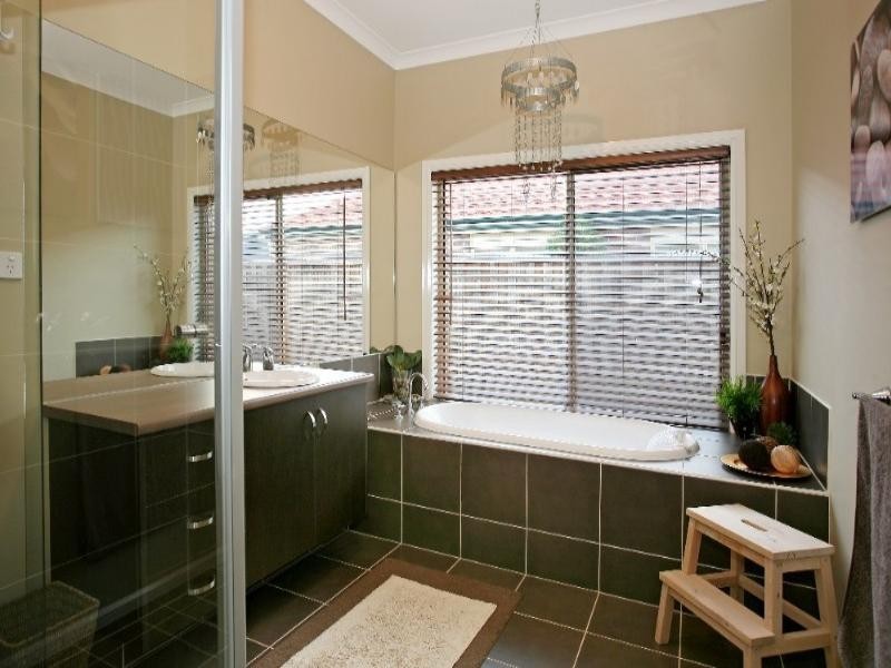 14 Mackellar Street, Pakenham VIC 3810