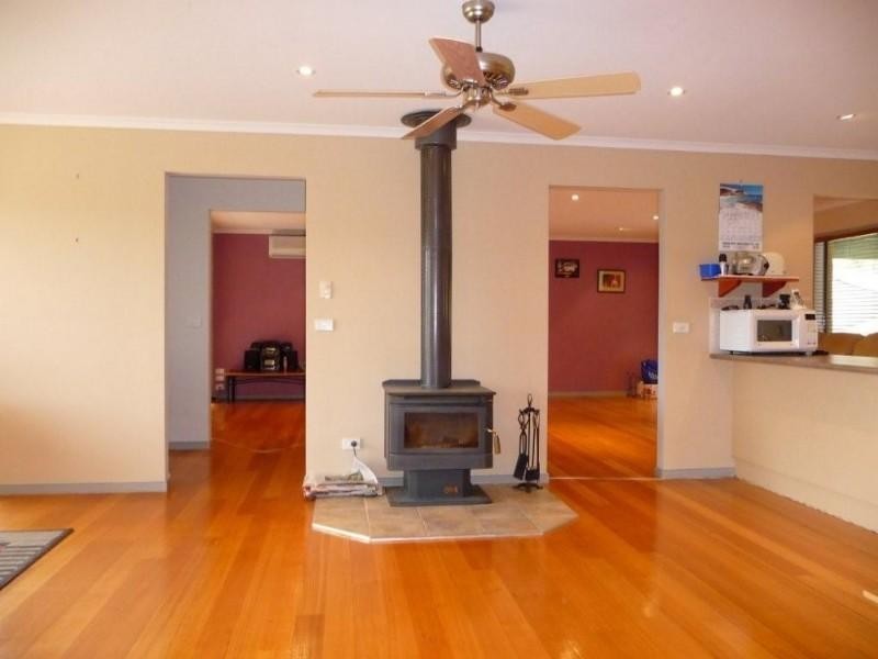 590 Tynong North Road, Tynong North VIC 3813