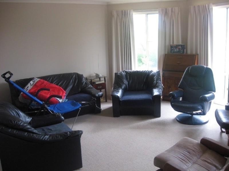 44 Ashwood Grove, Pakenham VIC 3810