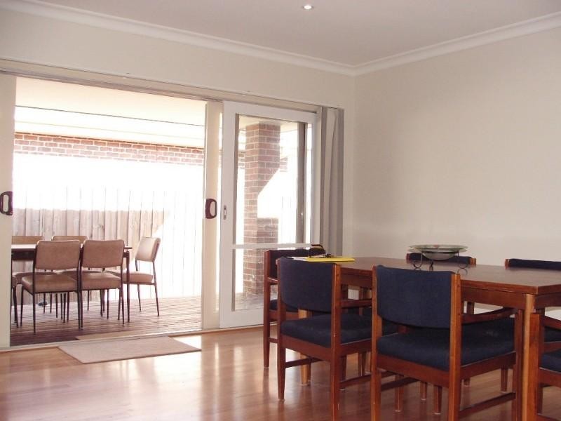 28 Park BoulevaRoad, Pakenham VIC 3810