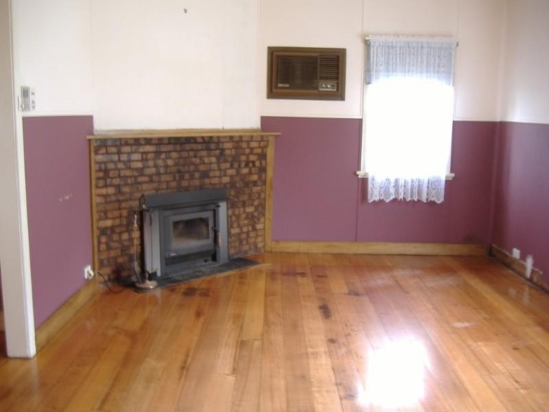 114 Ryan Road, Pakenham VIC 3810