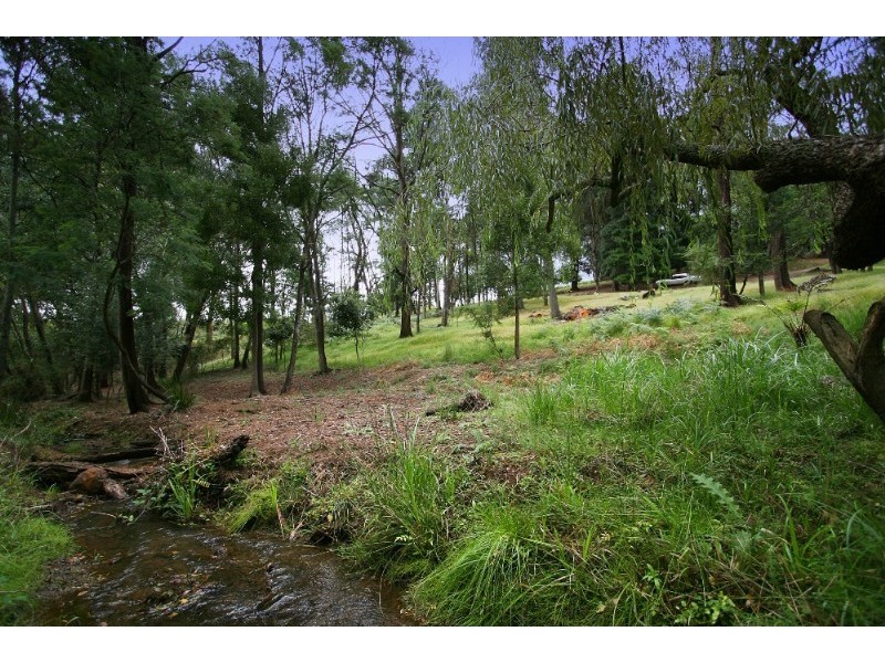 865 Pakenham Road, Pakenham Upper VIC 3810