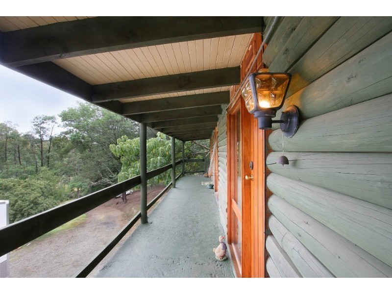 865 Pakenham Road, Pakenham Upper VIC 3810