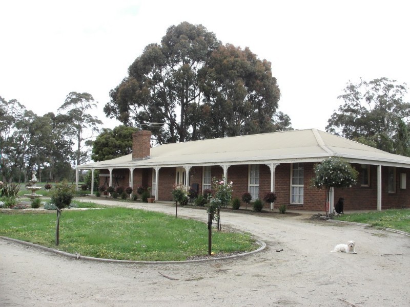 26 Burnt Store Road, Drouin VIC 3818