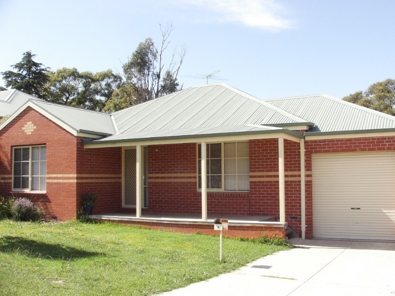 9 Nylander Road, Bunyip VIC 3815