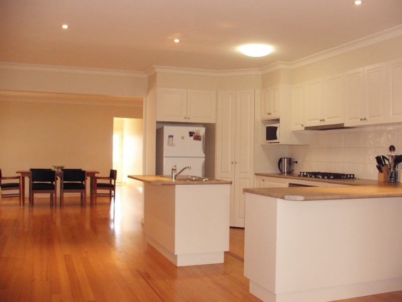 28 Park Boulevard, Pakenham VIC 3810