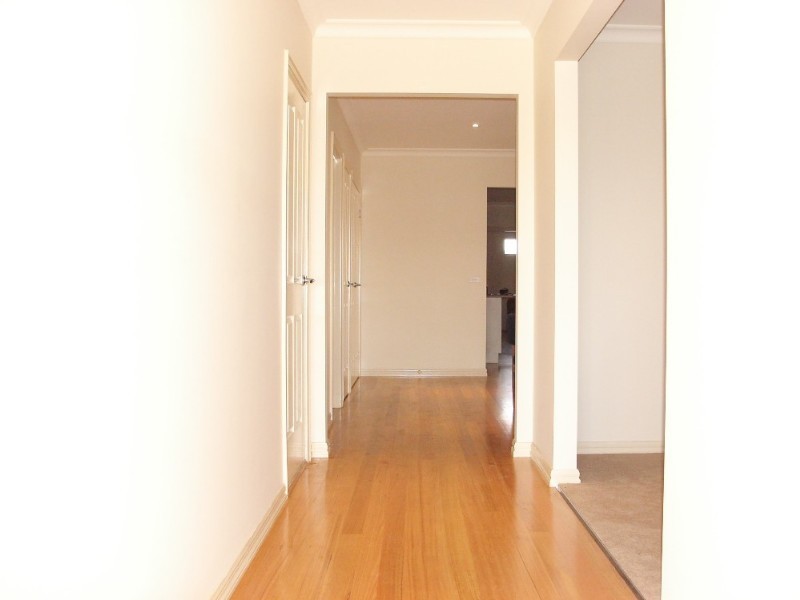 28 Park Boulevard, Pakenham VIC 3810