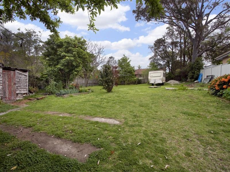 15 Dalwah Street, Bomaderry NSW 2541