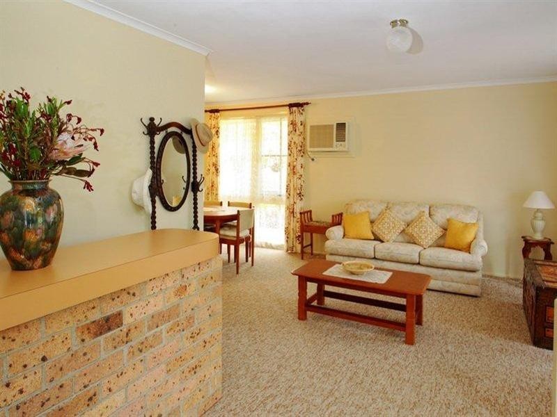 1 Wasdale Place, Bomaderry NSW 2541