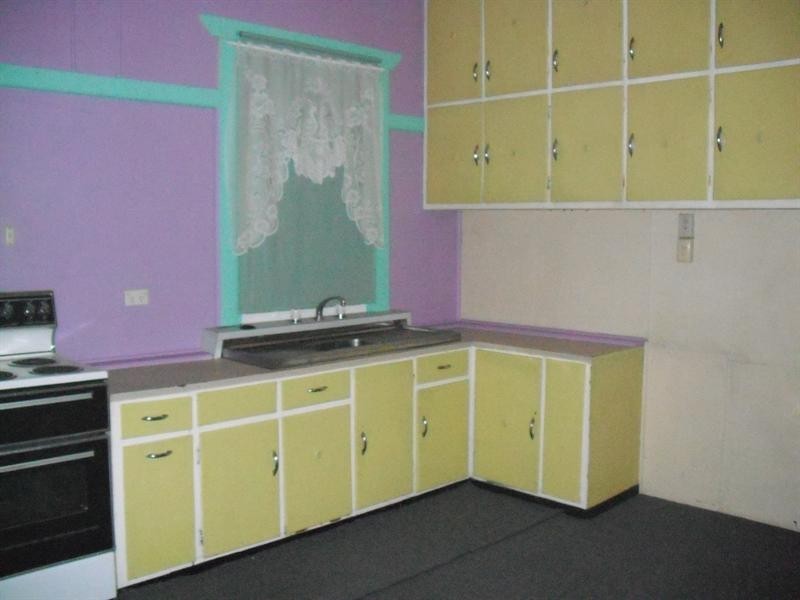 4 Bunberra Street, Bomaderry NSW 2541