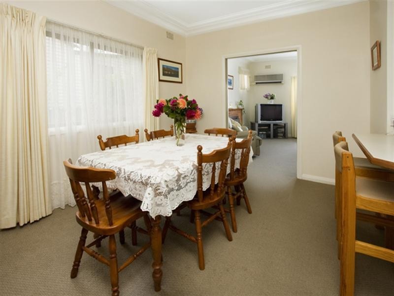 23 Dalwah Street, Bomaderry NSW 2541