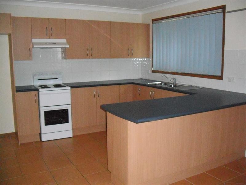 2/54 Bunberra Street, Bomaderry NSW 2541