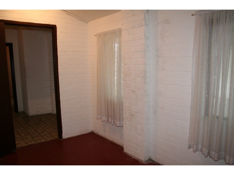 27 Paget Street, Hilton WA 6163