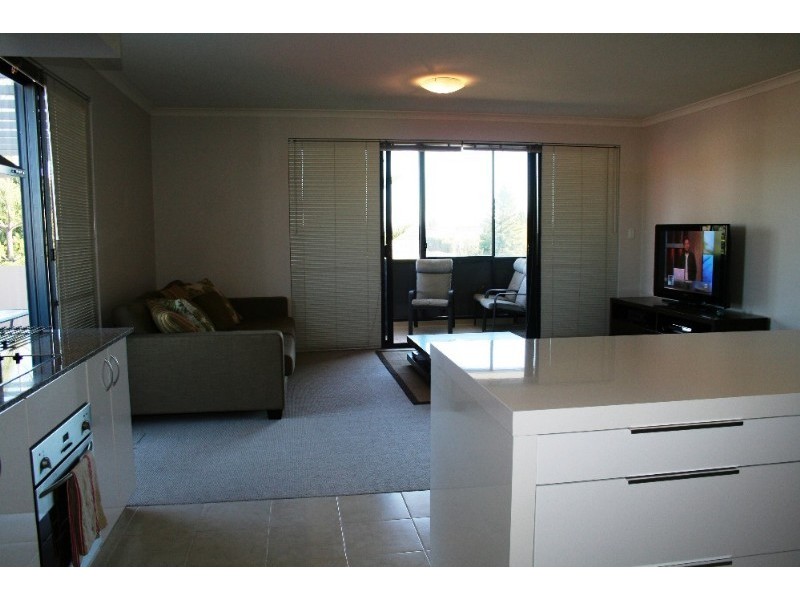 14/2-4 Pensioner Guard Road, North Fremantle WA 6159