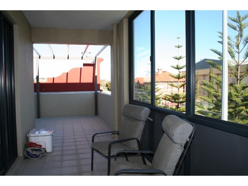 14/2-4 Pensioner Guard Road, North Fremantle WA 6159