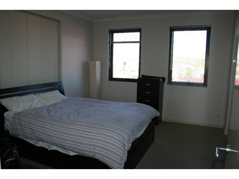 14/2-4 Pensioner Guard Road, North Fremantle WA 6159