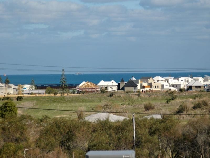 7/14 Boyd Crescent, Hamilton Hill WA 6163