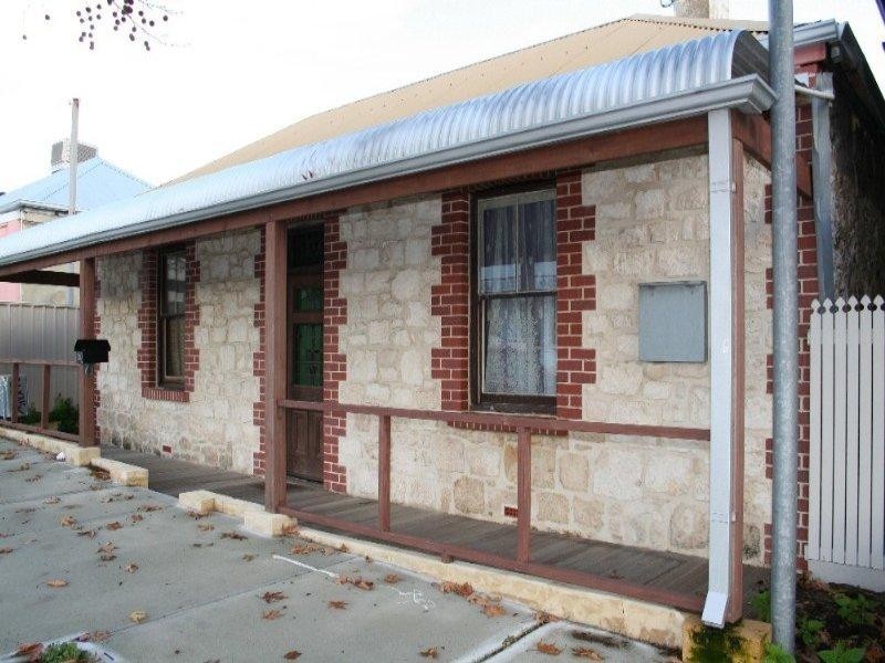 130 Hampton Road, Fremantle WA 6160