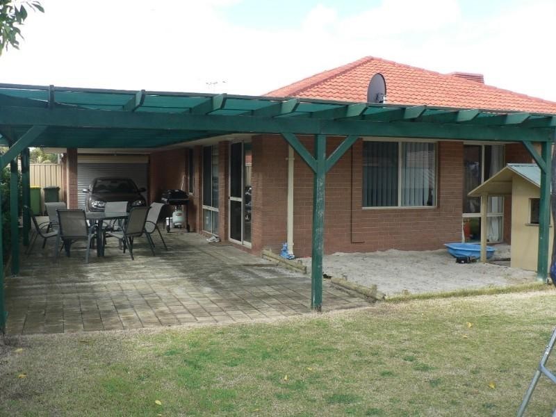 14 Marich Cove, Atwell WA 6164