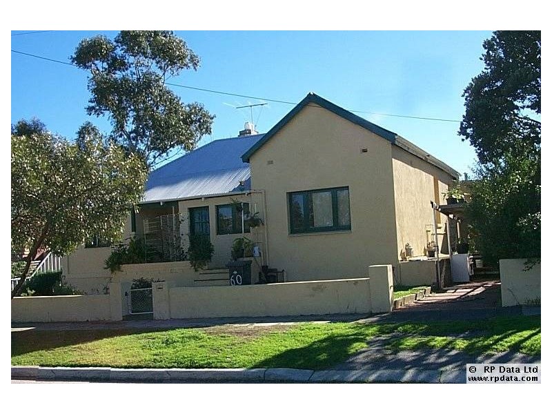 2/60 Watkins Street, White Gum Valley WA 6162