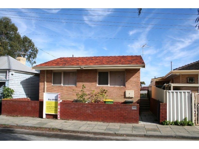 1 Reuben Street, Beaconsfield WA 6162