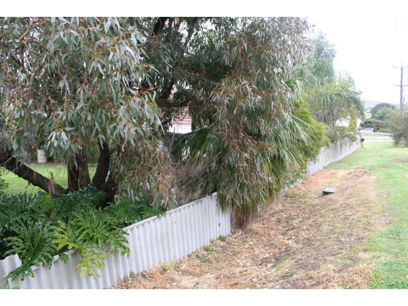 3 Edeline Street, Spearwood WA 6163