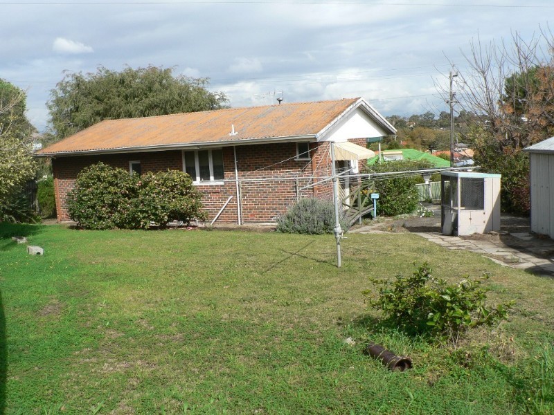 6 Longson Street, Hamilton Hill WA 6163