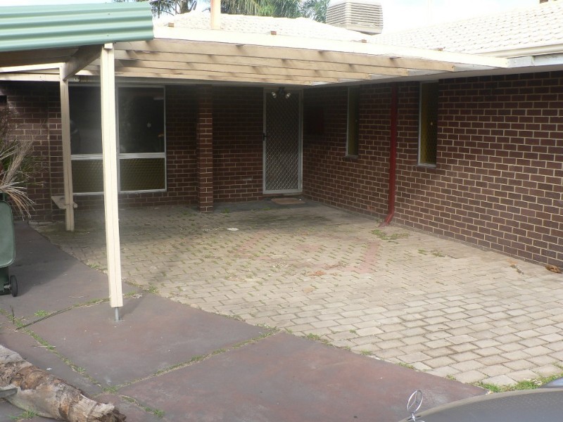 11 Norland Way, Spearwood WA 6163