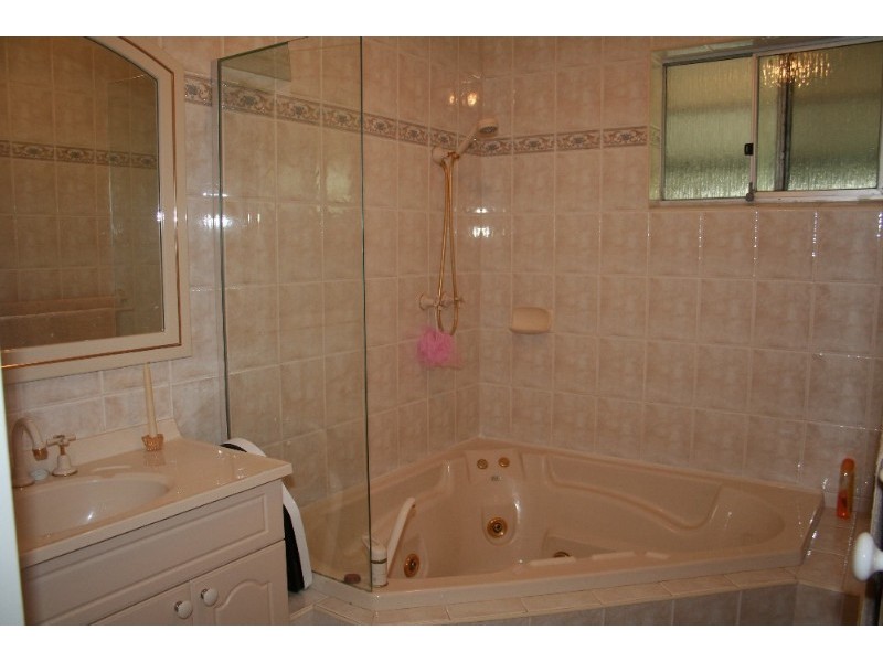 16 Cortis Way, Langford WA 6147