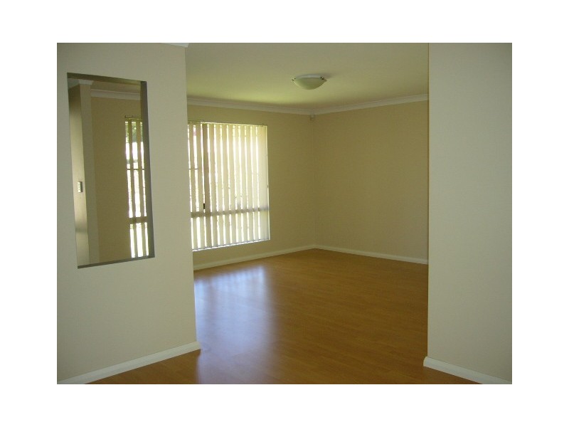 6 Greenpark Rise, Bibra Lake WA 6163