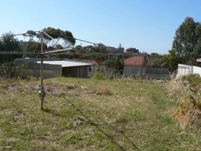 16 Blinco Street, Fremantle WA 6160