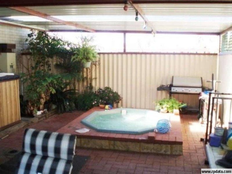 61 Archidamus Road, Coolbellup WA 6163