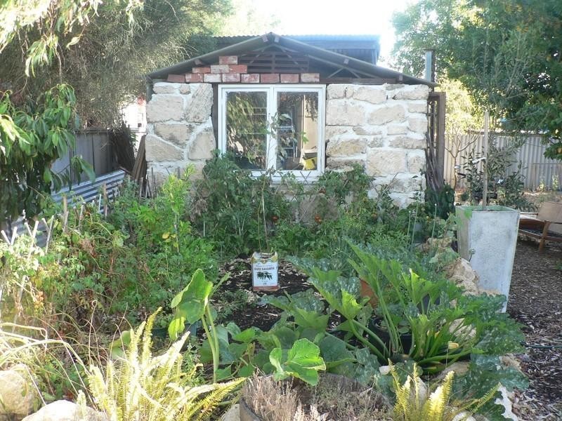 97 Healy Road, Hamilton Hill WA 6163