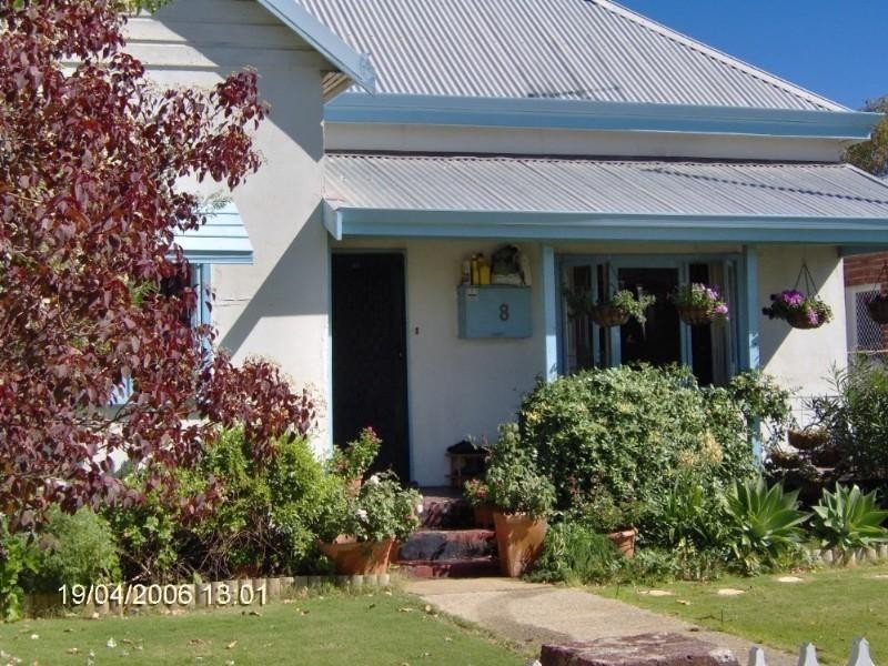 8 Leake Street, Bayswater WA 6053