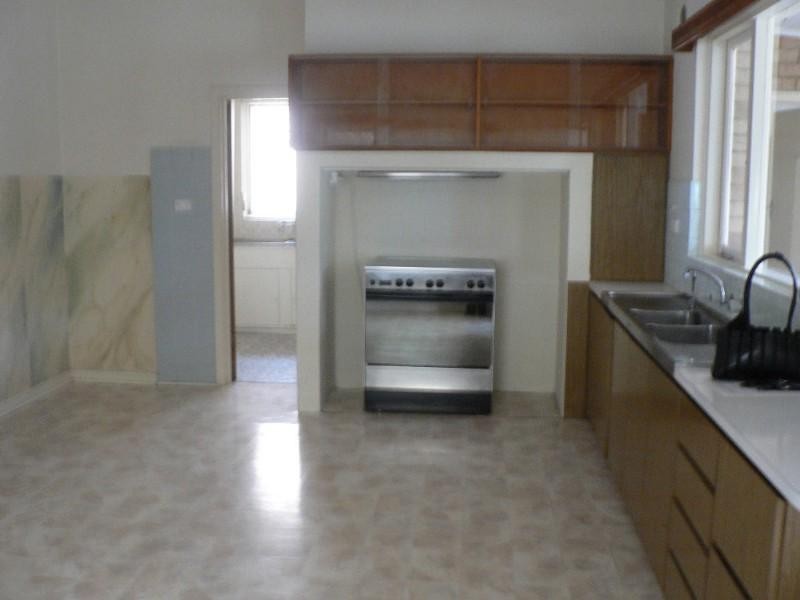 159 Edmund Street, Beaconsfield WA 6162