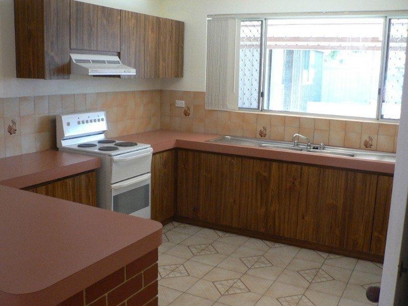 62 Wood Street, White Gum Valley WA 6162