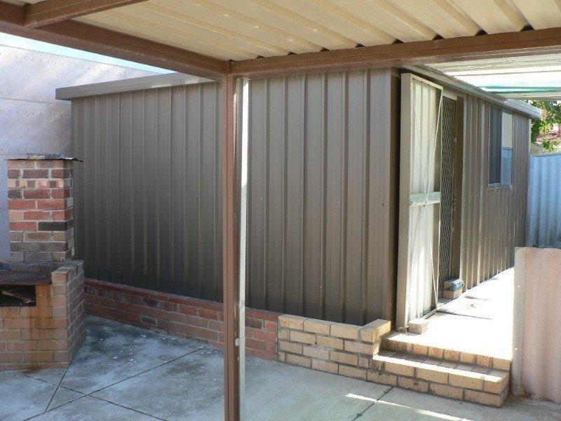 62 Wood Street, White Gum Valley WA 6162