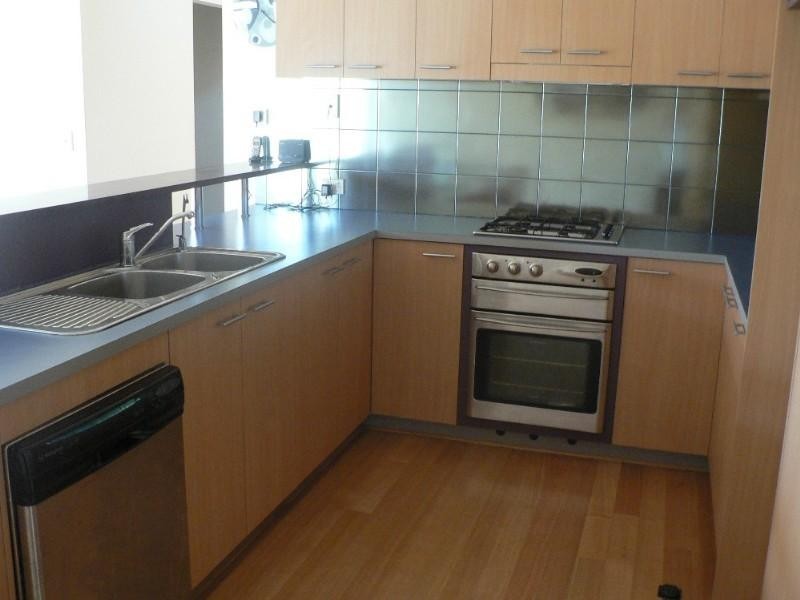 7 Serenity Parkway, Hammond Park WA 6164