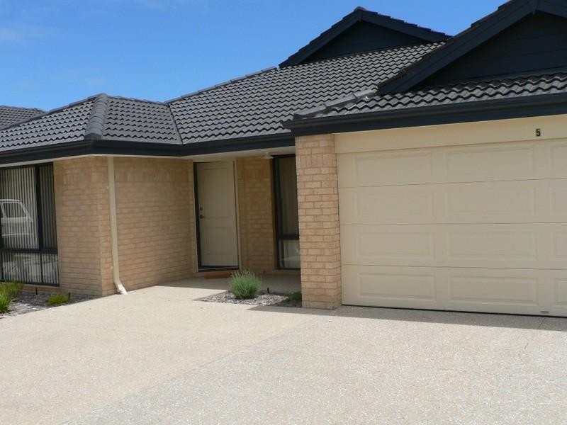 5/359 Rockingham Road, Spearwood WA 6163