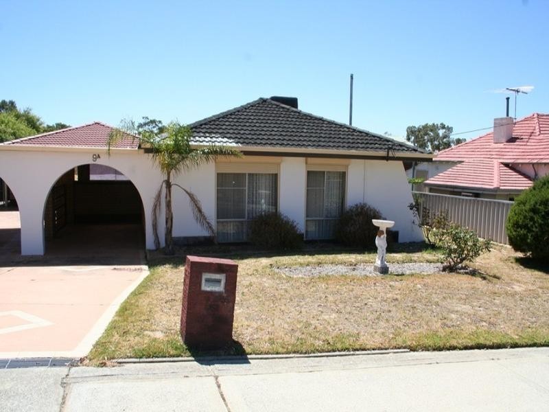9A Cleopatra Street, Palmyra WA 6157