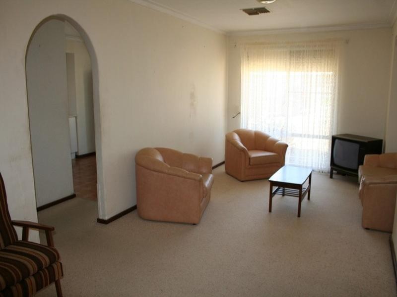 9A Cleopatra Street, Palmyra WA 6157